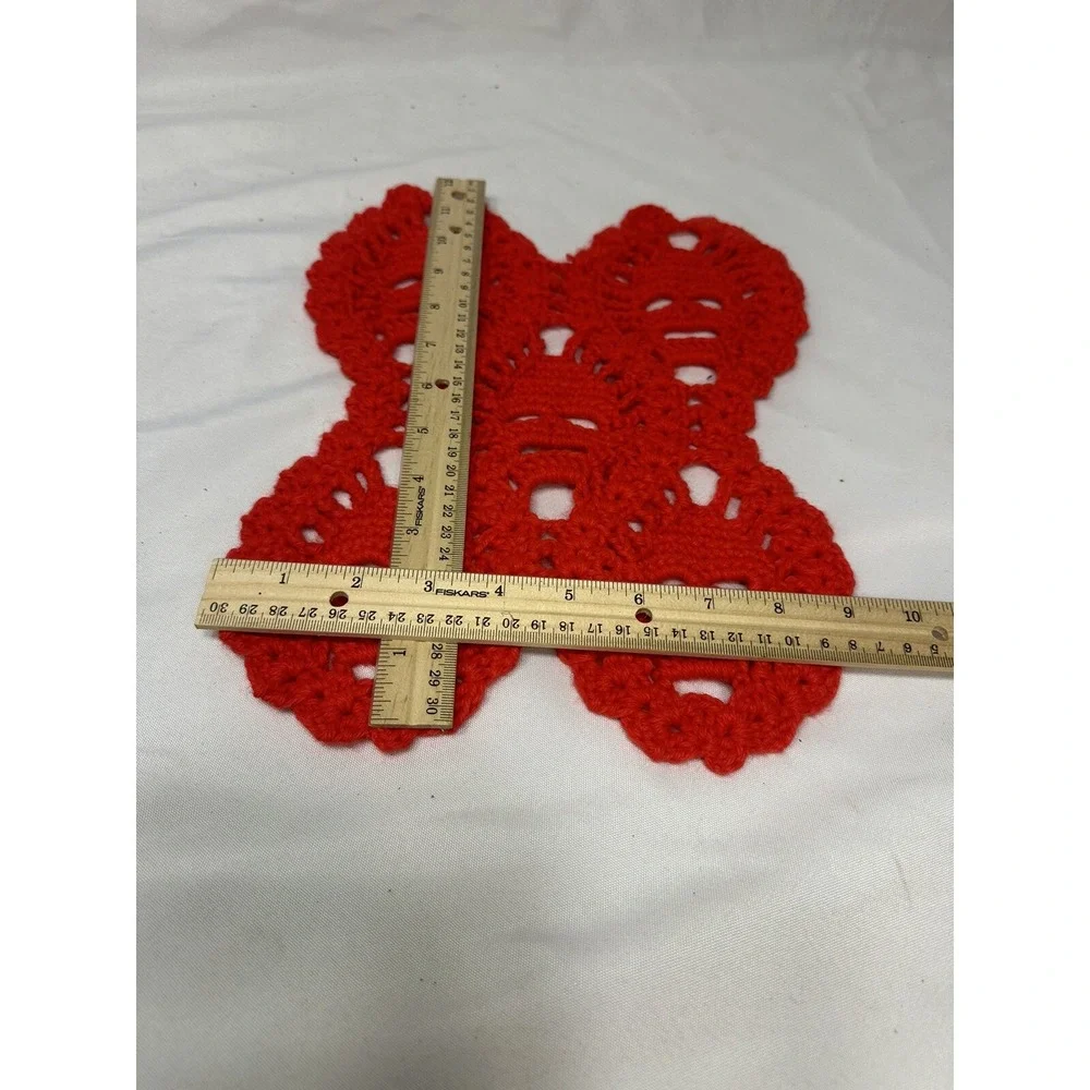NEW‎ hand crocheted SKULL placemat table decor RED
